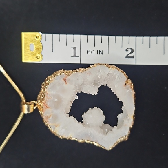 Druzy White Quartz Geode Pendant Necklace - Picture 6 of 7